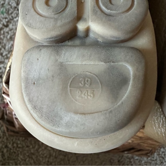 SOCOFY Womens Tan Leather Slip On Moccasin Shoes Size 39 EUC - Picture 7 of 8